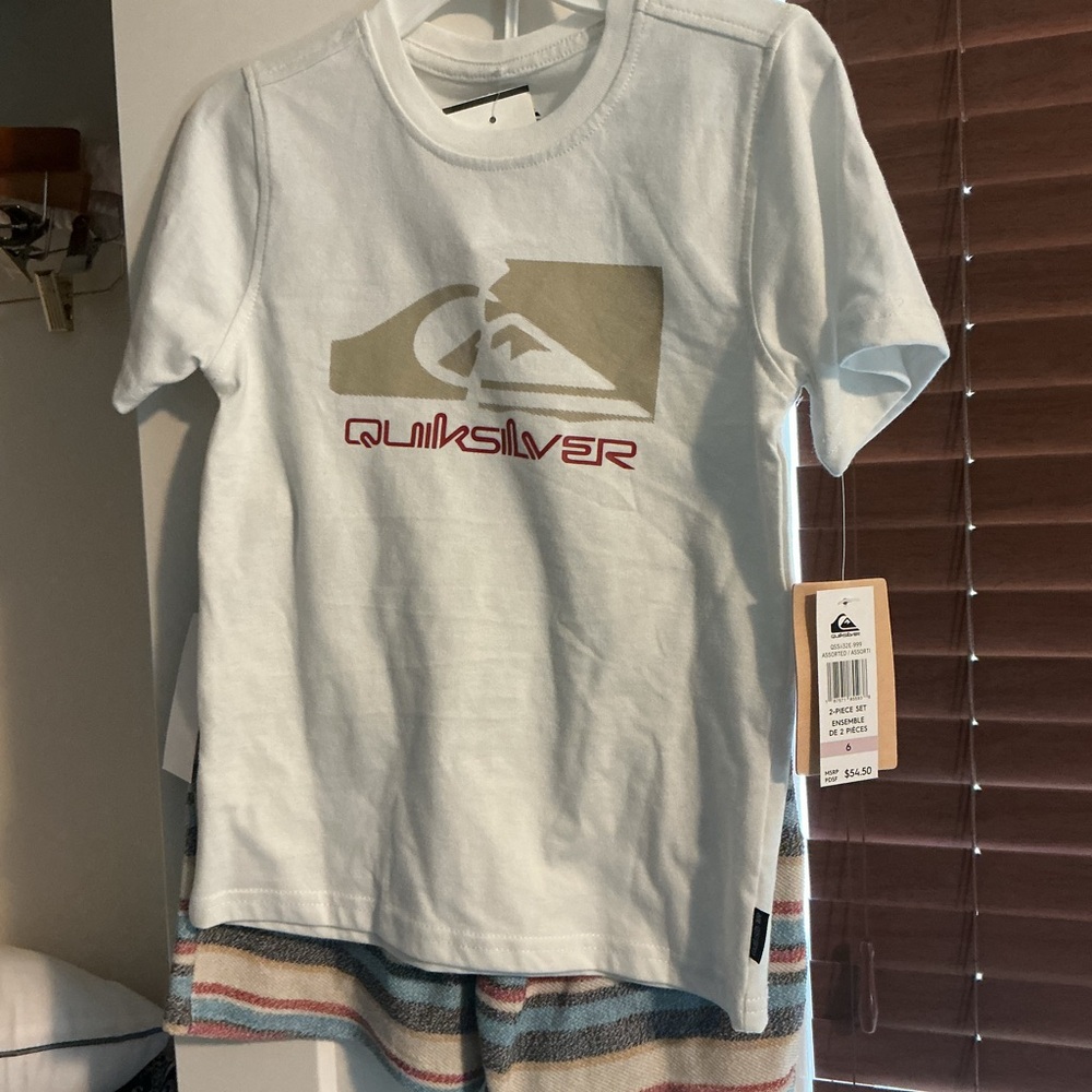 Quiksilver White and Tan Kids Tee and Short SET NWT